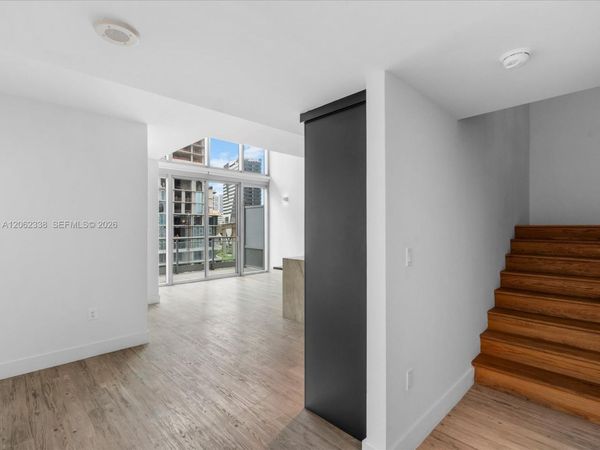 92 SW 3rd St , Unit 704, Miami, FL 33130