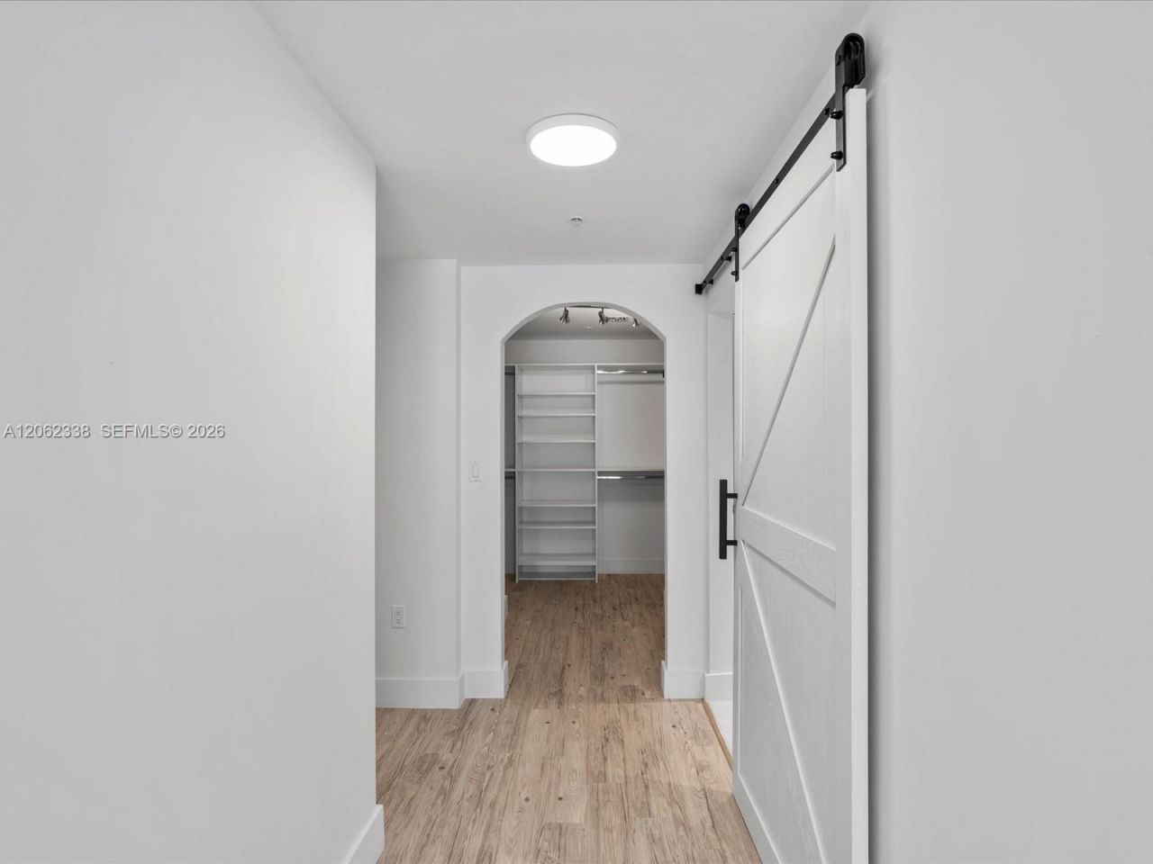 92 SW 3rd St , Unit 704, Miami, FL 33130 Photo