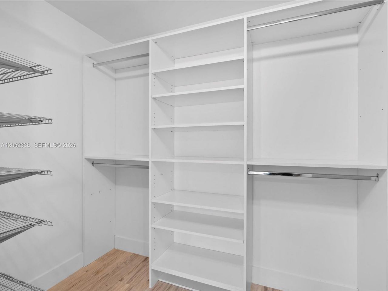 92 SW 3rd St , Unit 704, Miami, FL 33130 Photo