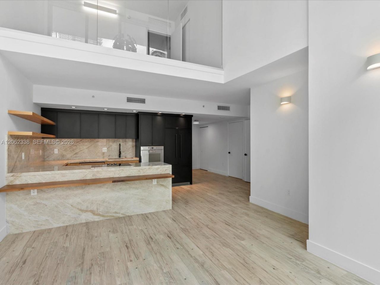 92 SW 3rd St , Unit 704, Miami, FL 33130 Photo