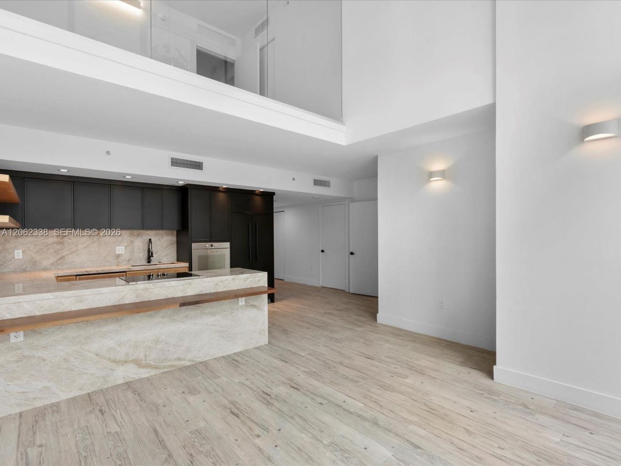 92 SW 3rd St , Unit 704, Miami, FL 33130 Photo