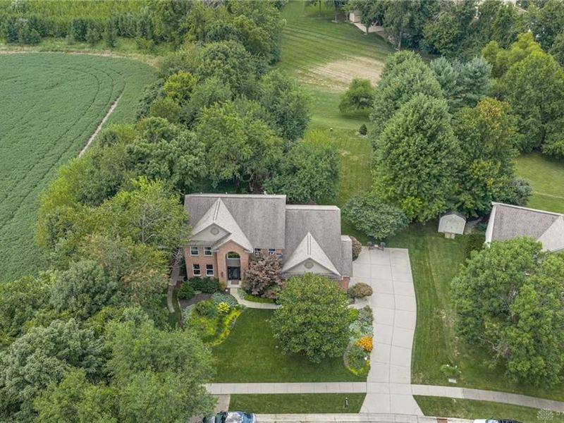 3127 Muzzete Drive, Sugarcreek Township, OH 45305 Photo 2