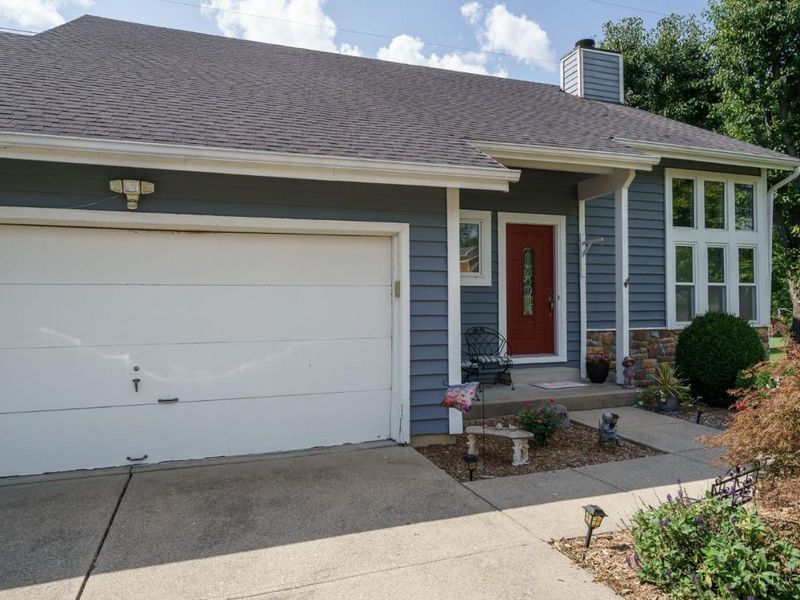 5822 Forge Bridge Drive, West Chester, OH 45069 Photo 3