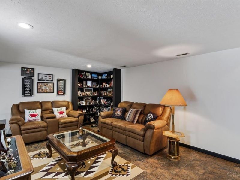 5822 Forge Bridge Drive, West Chester, OH 45069 Photo 37