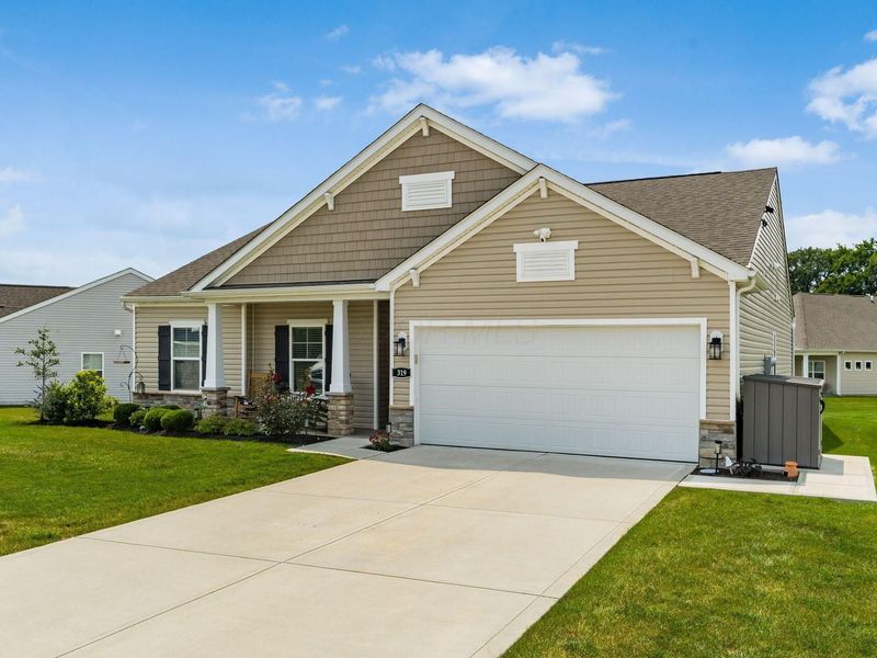 319 Mannaseh Drive W, Granville, OH 43023 Photo 25