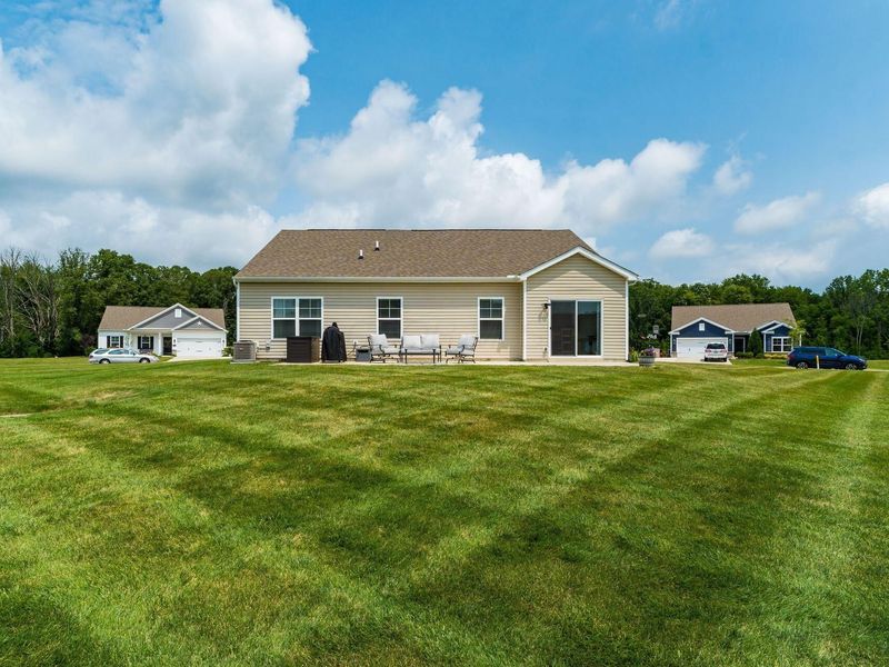 319 Mannaseh Drive W, Granville, OH 43023 Photo 32