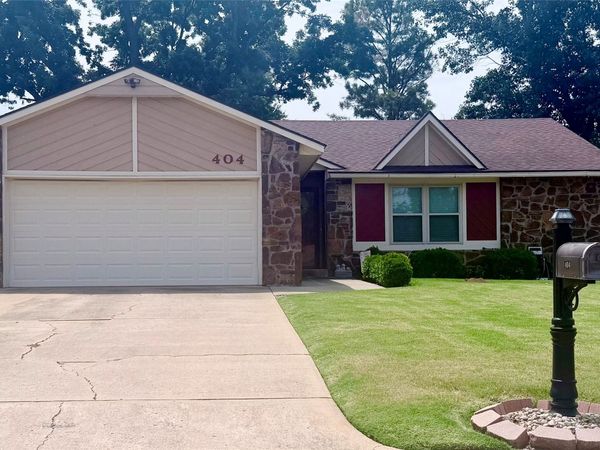 404 W 35th Place , Sand Springs, OK 74063