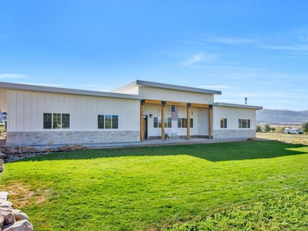 23680 N 10410 E, Fairview, UT 84629