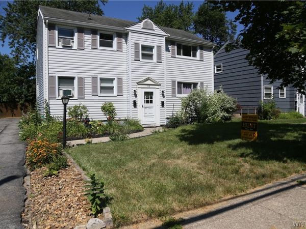 418 Springville Avenue, Buffalo, NY 14226