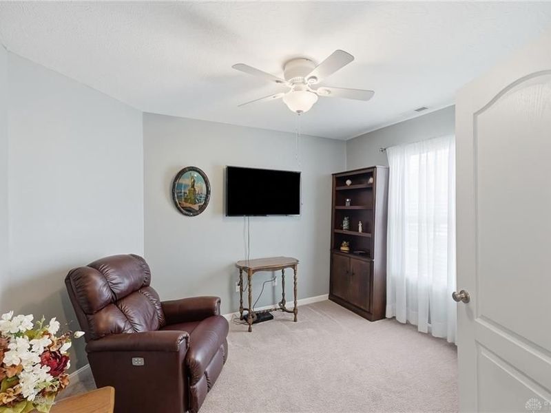 790 Hunters Run Drive, Brookville, OH 45309 Photo 21