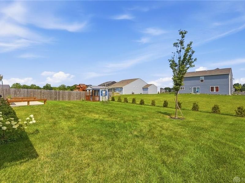 790 Hunters Run Drive, Brookville, OH 45309 Photo 29