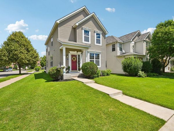 4851 Woodland Avenue, Shakopee, MN 55379