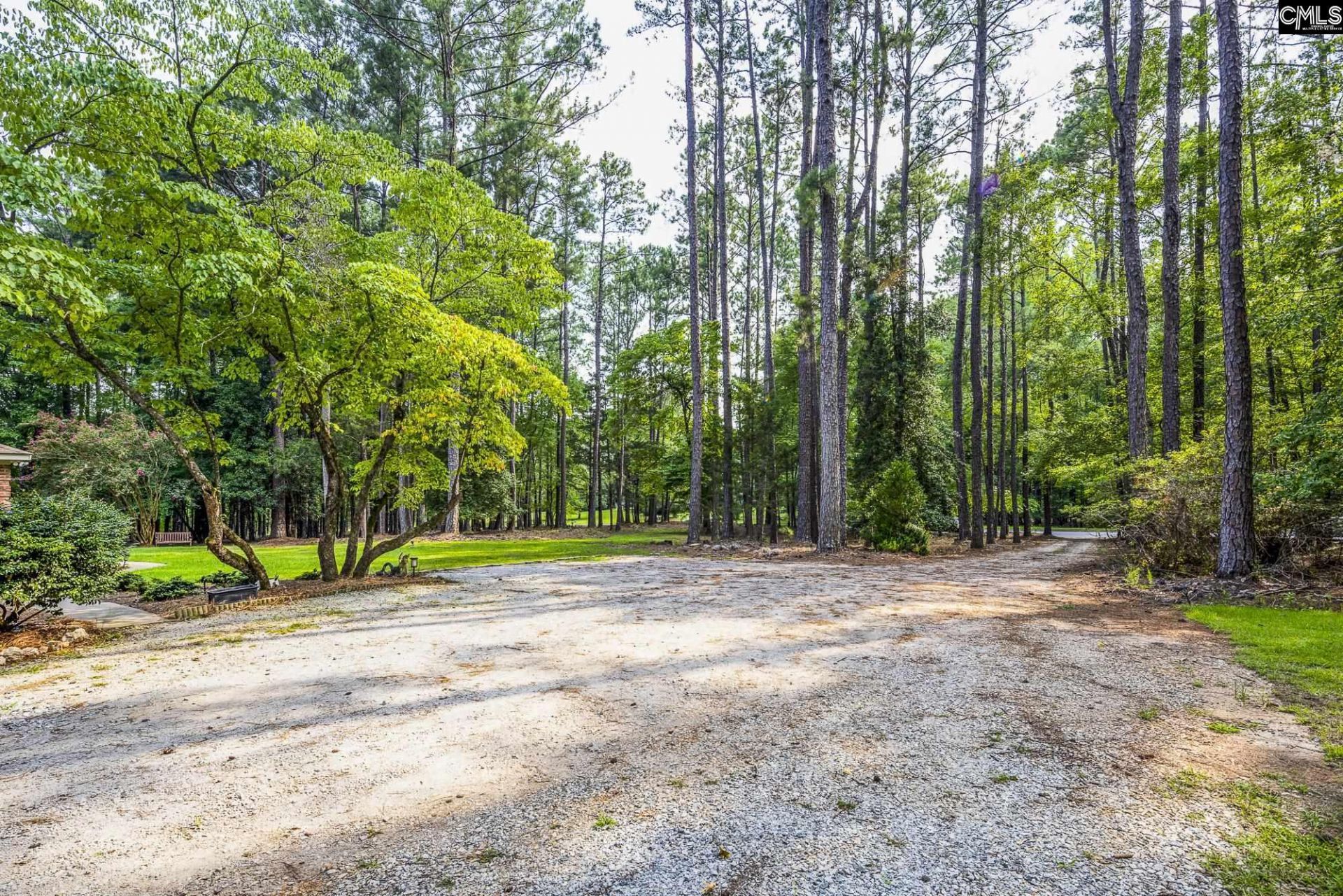 121 Deer Tract Drive Photo 6