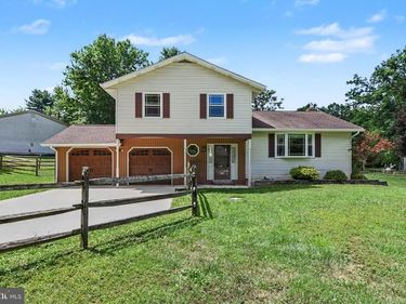 1142 PETERSBURG ROAD, BOILING SPRINGS, PA 17007