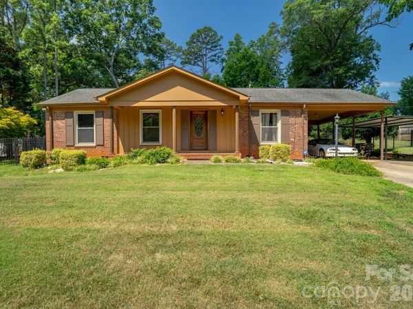 1433 Niagara Circle, Charlotte, NC 28214
