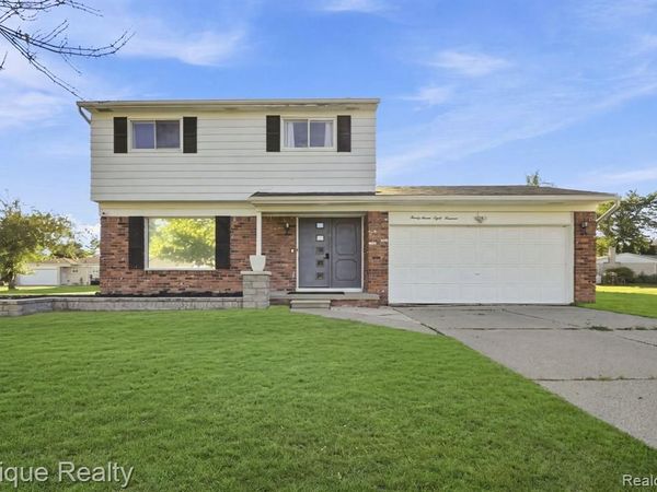 27819 Westcott Crescent Circle , Farmington Hills, MI 48334