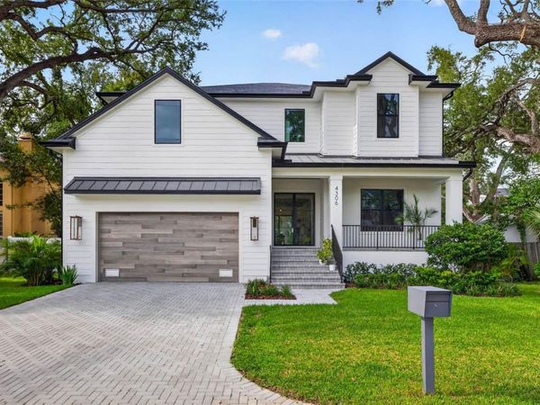 4306 W CORONA STREET , TAMPA, FL 33629