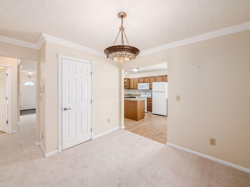 6368 Chelsea Glen Drive, Canal Winchester, OH 43110 Photo 17