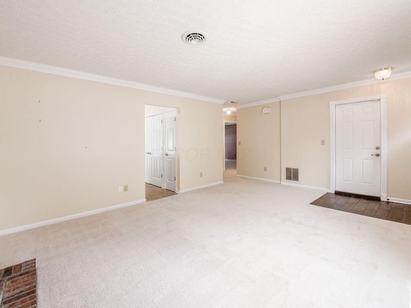 6368 Chelsea Glen Drive, Canal Winchester, OH 43110 Photo 5
