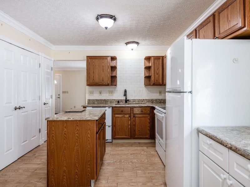 6368 Chelsea Glen Drive, Canal Winchester, OH 43110 Photo 9