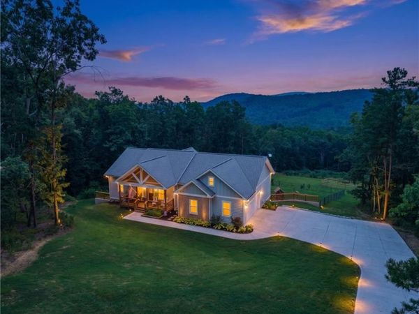 251 Birchwood Court , Waleska, GA 30183