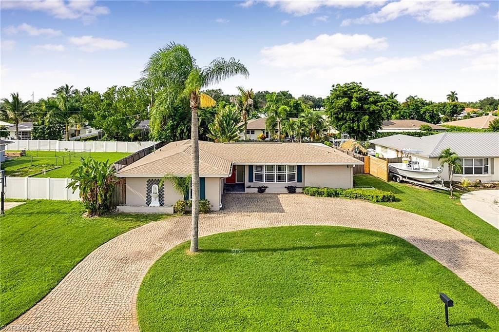 1446 Cumberland Ct, Fort Myers, FL 33919 Main Photo
