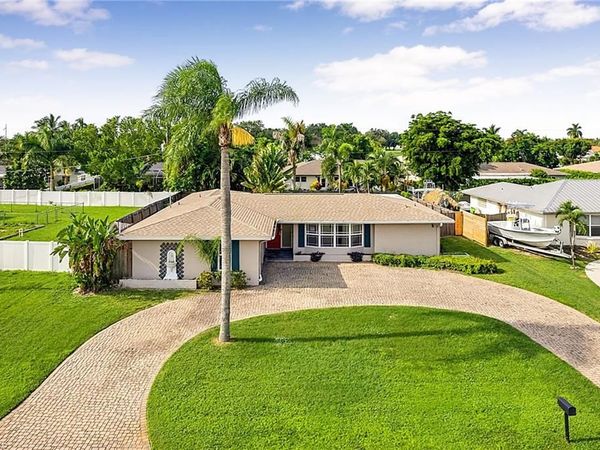 1446 Cumberland CT, FORT MYERS, FL 33919