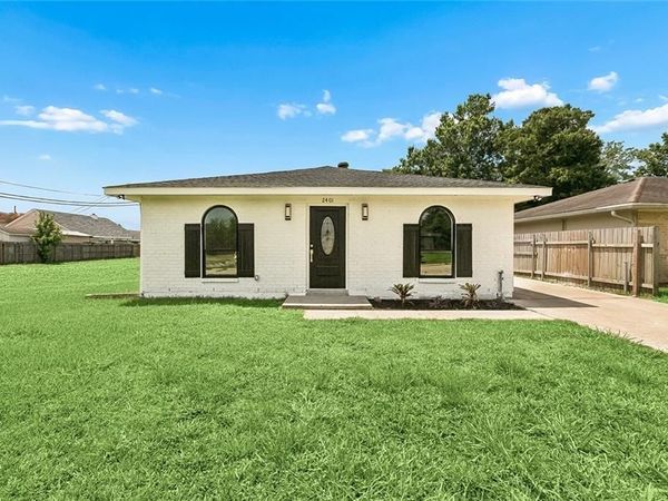 2401 TAFFY Drive , Marrero, LA 70072