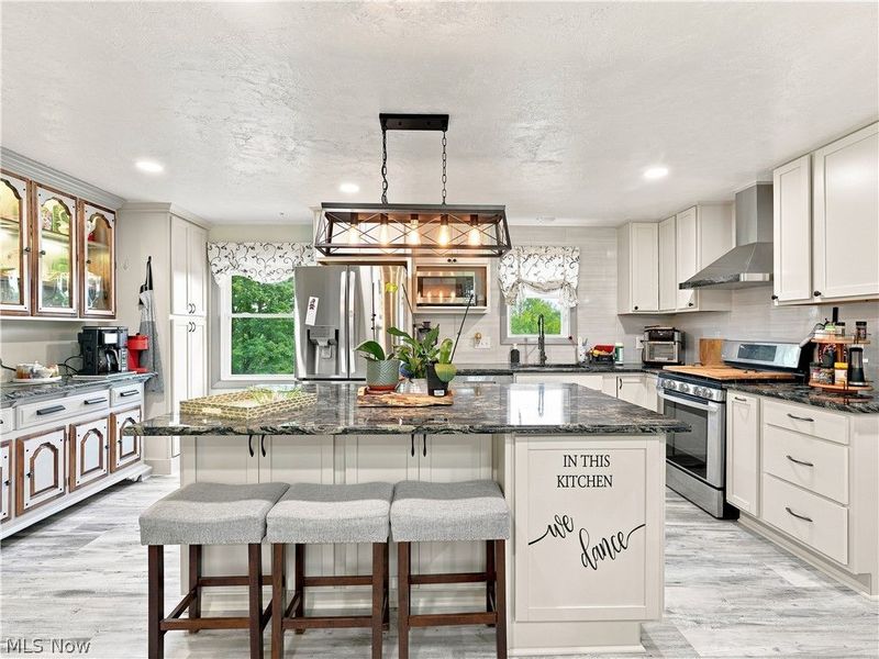 7868 Windward Trace Circle NW, Massillon, OH 44646 Photo 9