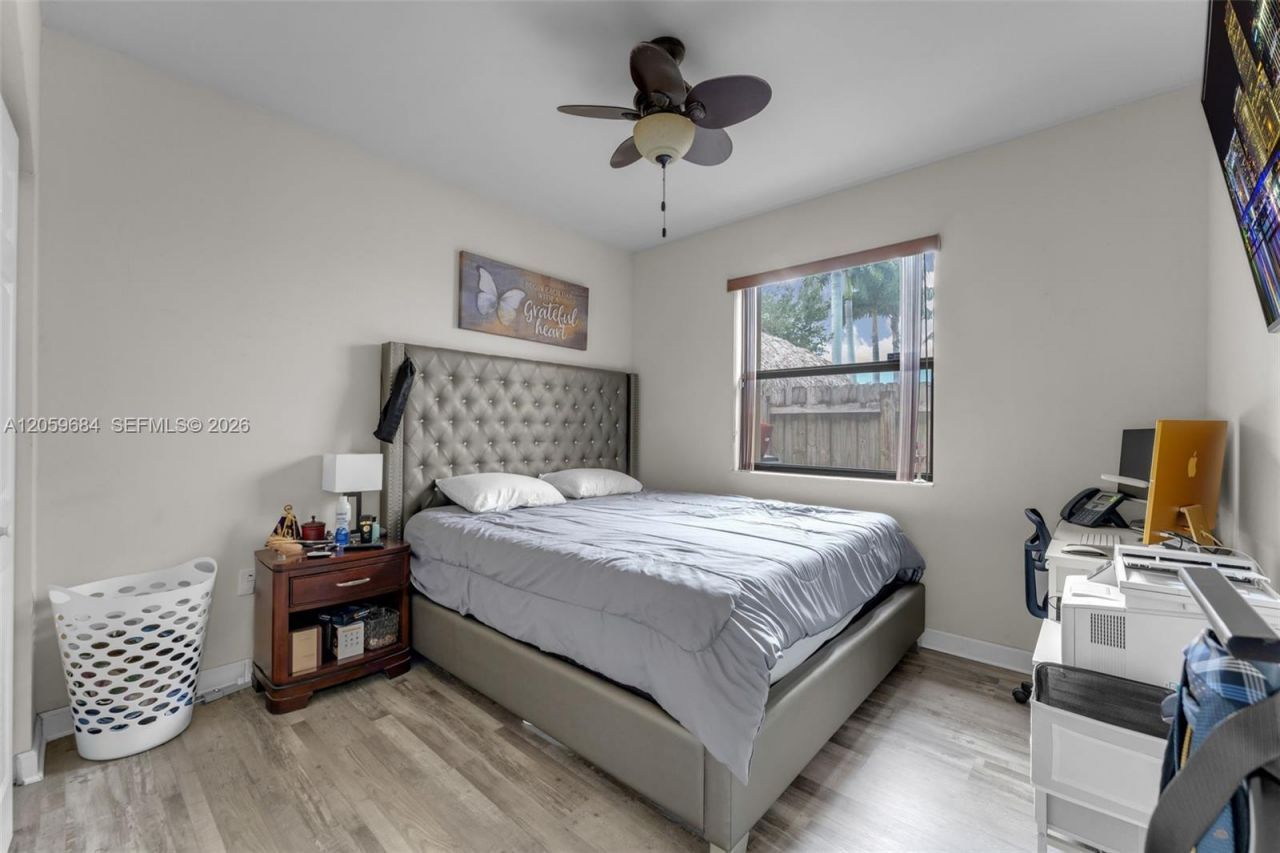 462 SE 33rd Ter, Homestead, FL 33033 Photo