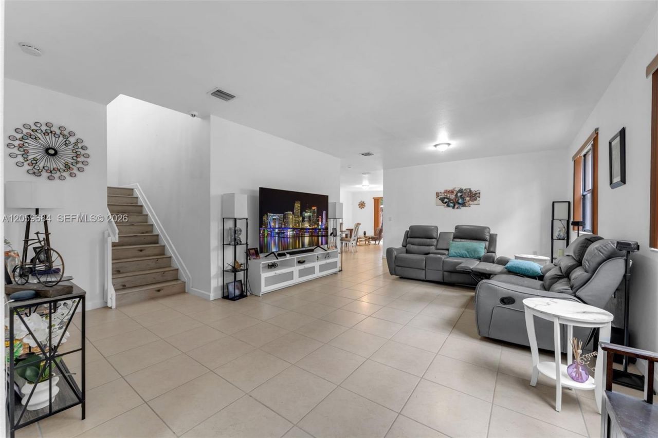462 SE 33rd Ter, Homestead, FL 33033 Photo