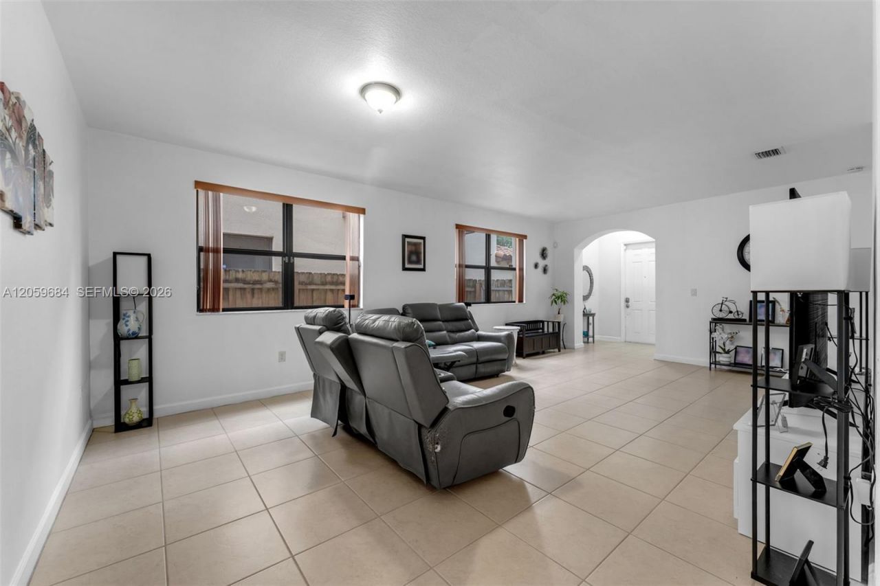 462 SE 33rd Ter, Homestead, FL 33033 Photo
