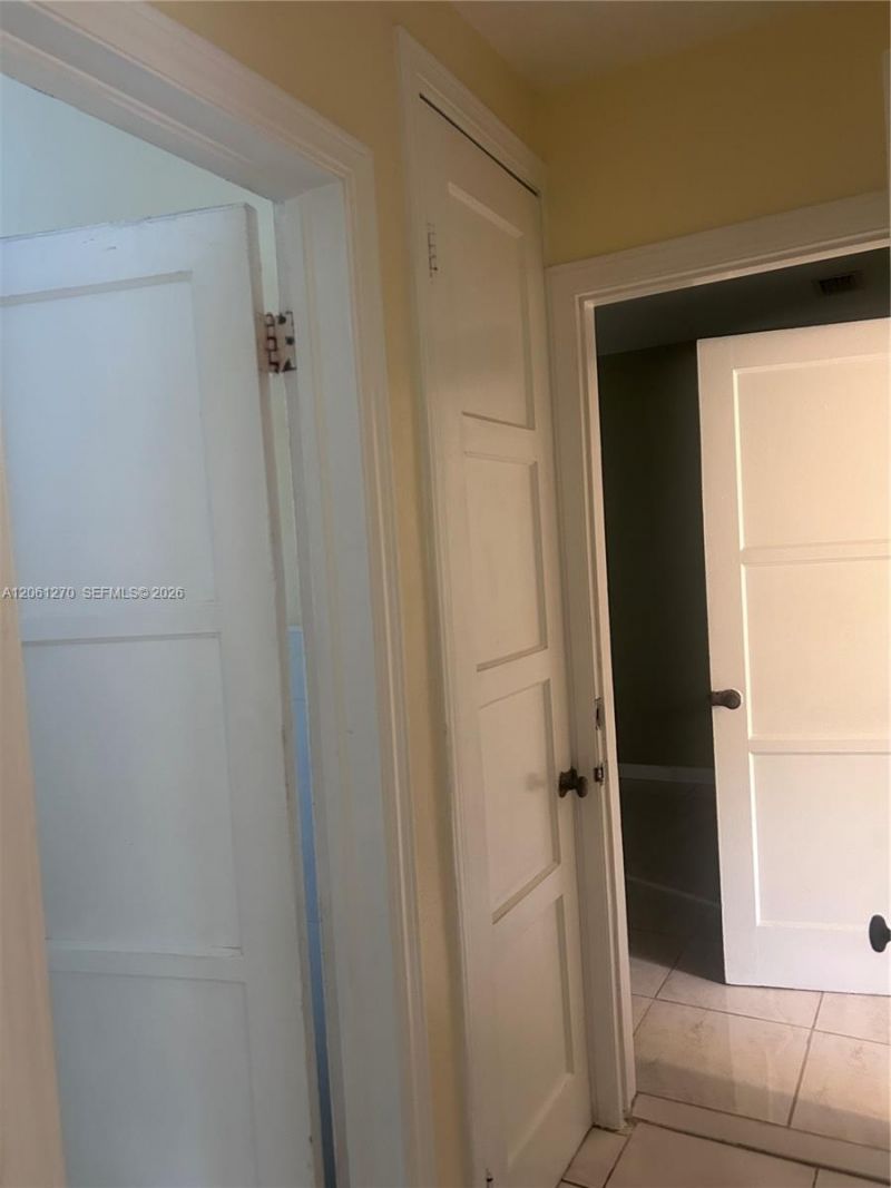 11108 Peachtree Dr , Miami, FL 33161 Photo