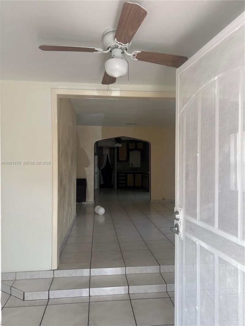 11108 Peachtree Dr , Miami, FL 33161 Photo