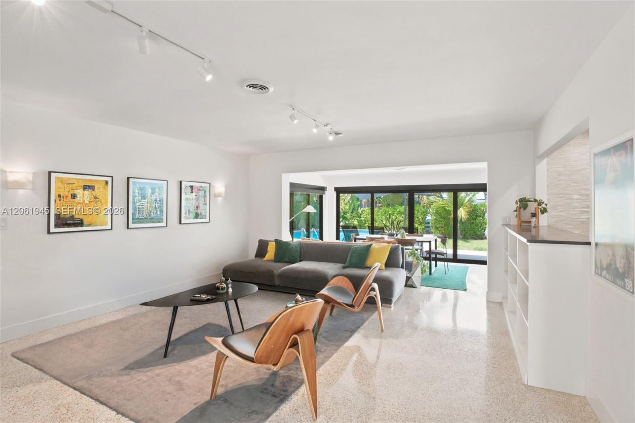12906 Cherry Rd , North Miami, FL 33181 Photo