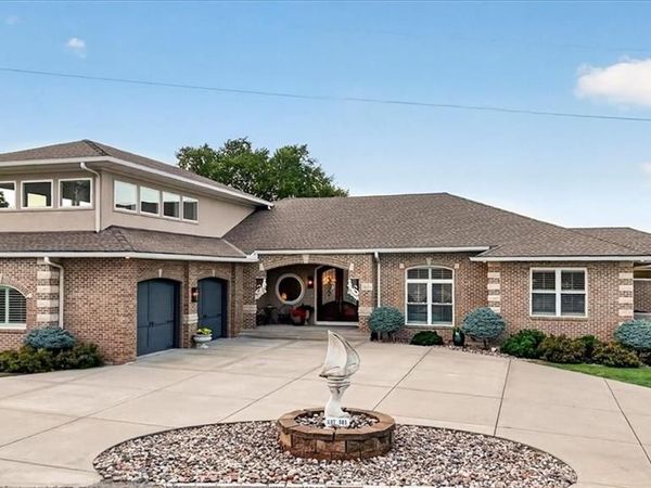 113 Lighthouse Point, Gallatin, MO 64640