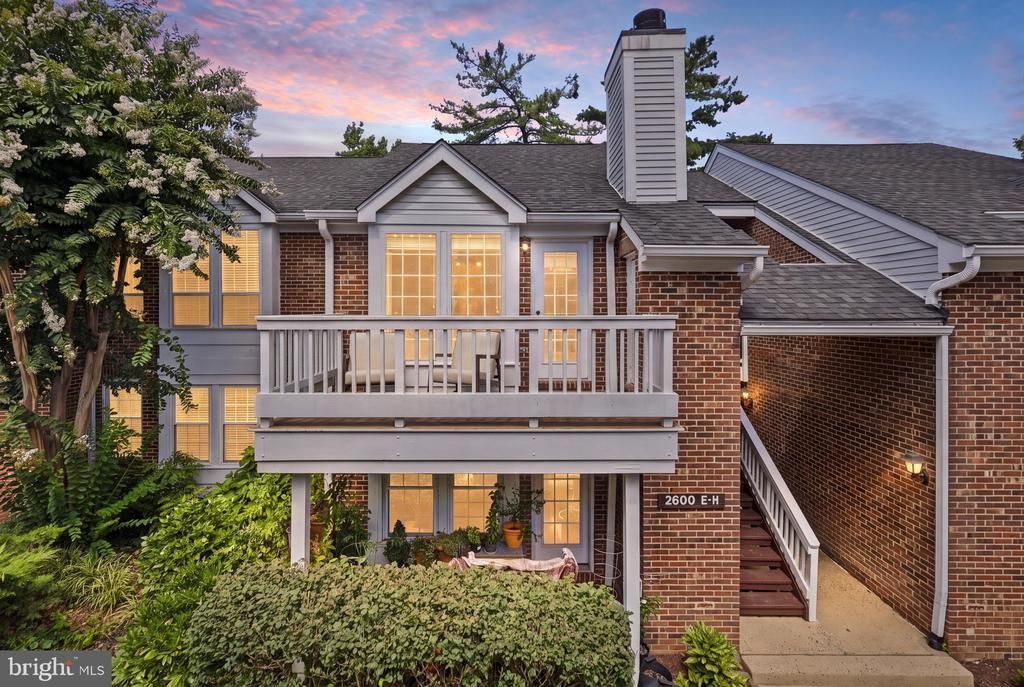 2600 F S Arlington Mill Drive, Unit F, Arlington, VA 22206 Main Photo