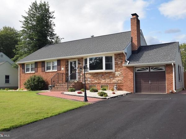 225 SCHAFER BOULEVARD, NEW CASTLE, DE 19720