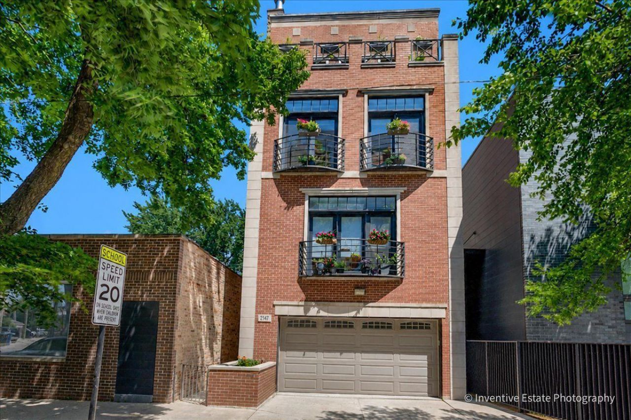 2147 N Talman Avenue, Unit 3, Chicago, IL 60647 Main Photo
