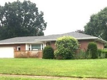 1114 2nd Street SW, New Philadelphia, OH 44663