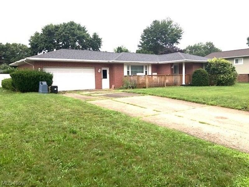 1114 2nd Street SW, New Philadelphia, OH 44663 Photo 3
