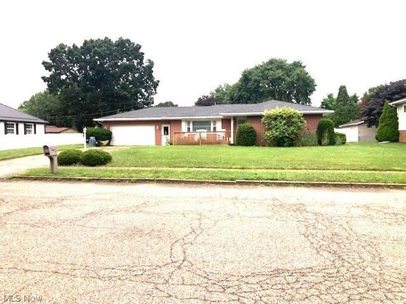 1114 2nd Street SW, New Philadelphia, OH 44663 Photo 4
