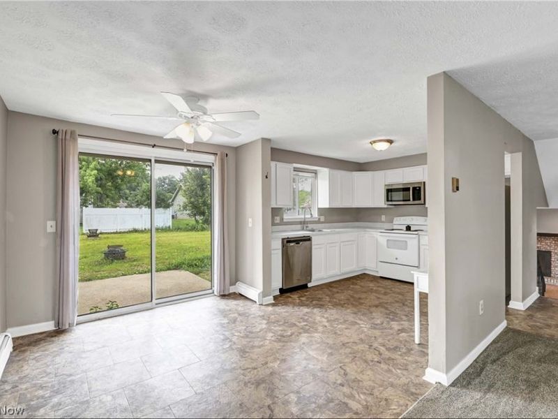 618 State Street , Elyria, OH 44035 Photo 13