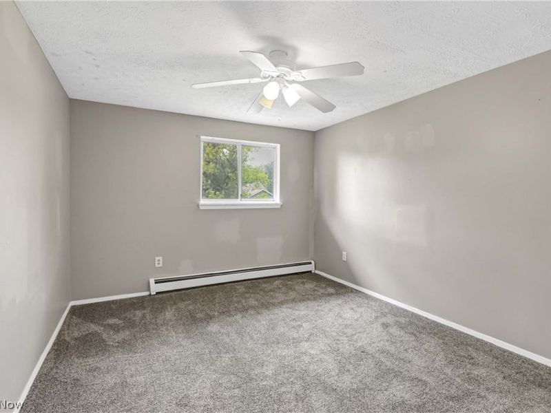 618 State Street , Elyria, OH 44035 Photo 28