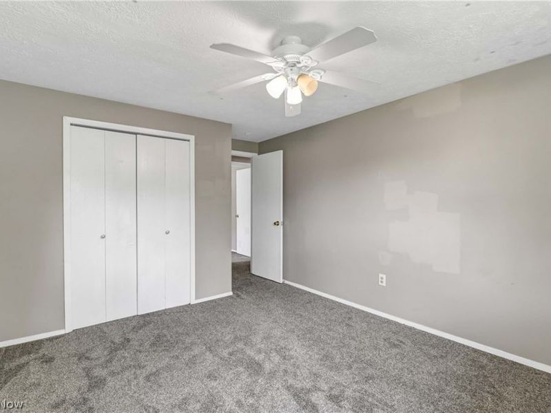 618 State Street , Elyria, OH 44035 Photo 29