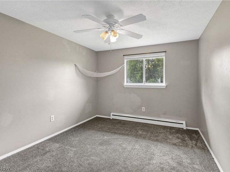 618 State Street , Elyria, OH 44035 Photo 30