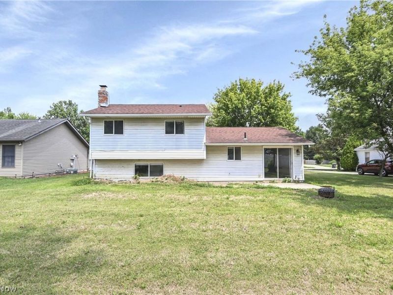 618 State Street , Elyria, OH 44035 Photo 6