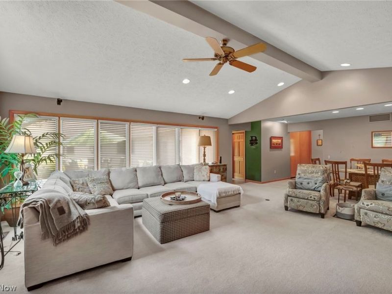 32668 Deerspring Court, North Ridgeville, OH 44039 Photo 10