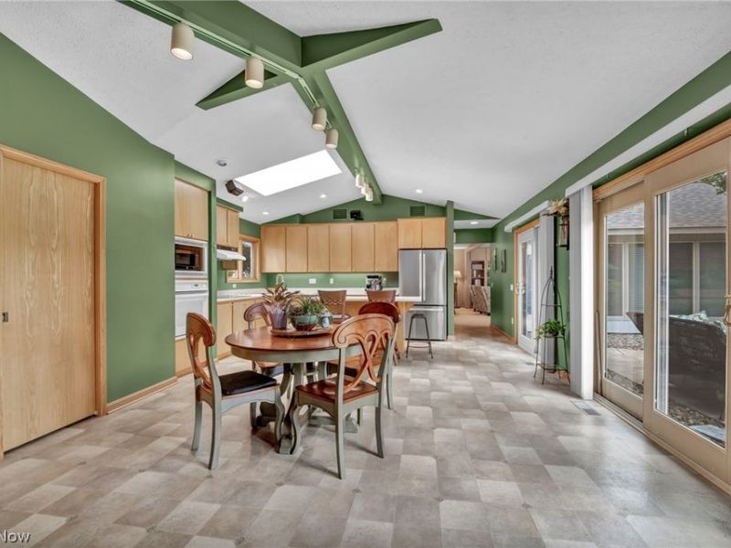32668 Deerspring Court, North Ridgeville, OH 44039 Photo 21