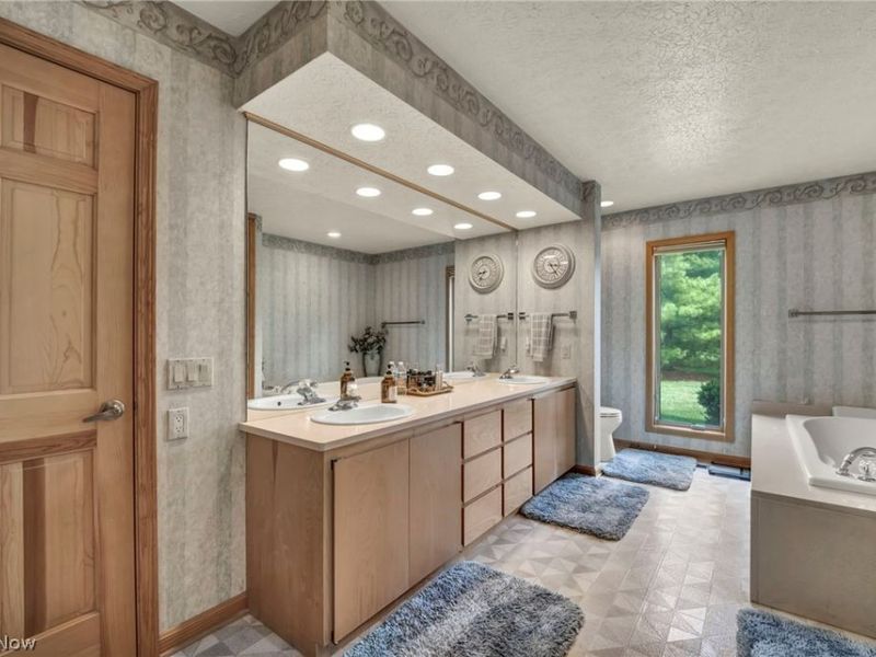 32668 Deerspring Court, North Ridgeville, OH 44039 Photo 40